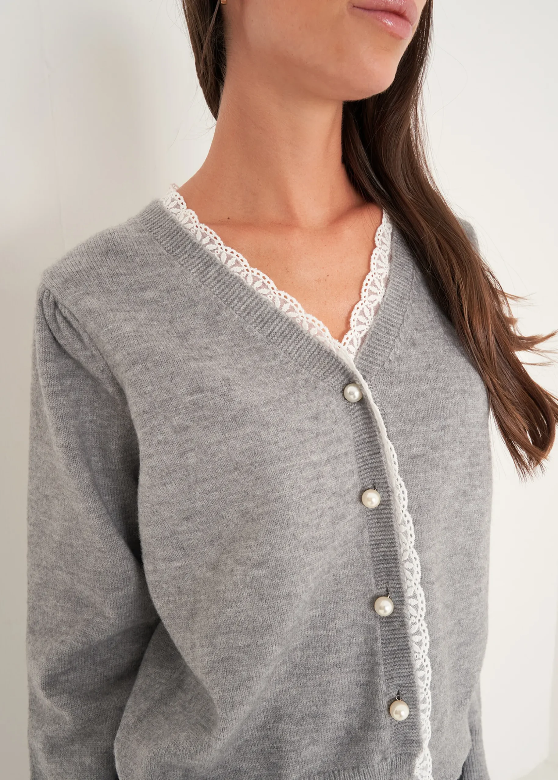 Cardigan Claudy con dettagli in pizzo